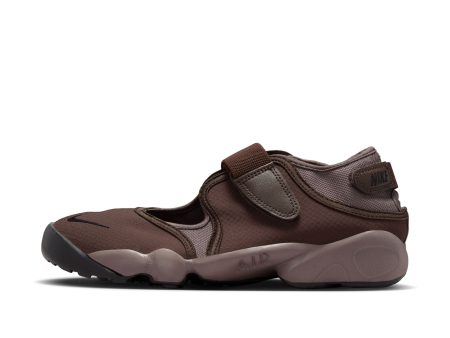 Air Rift  Baroque Brown  W Online